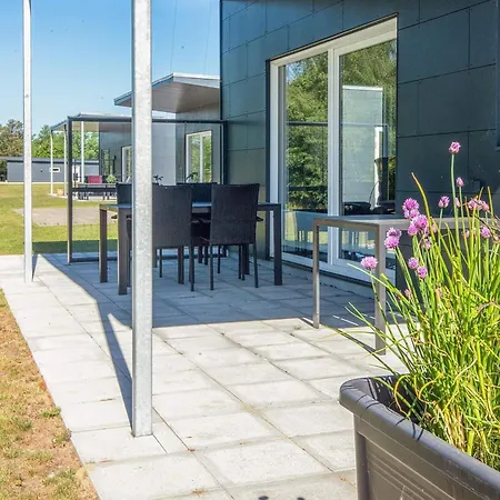 4 Star In Ringkøbing